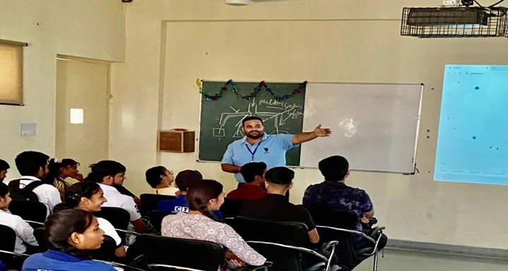 CT Institute of Technology and Research organized a Workshop on React and Full Stack on 30 September 2022